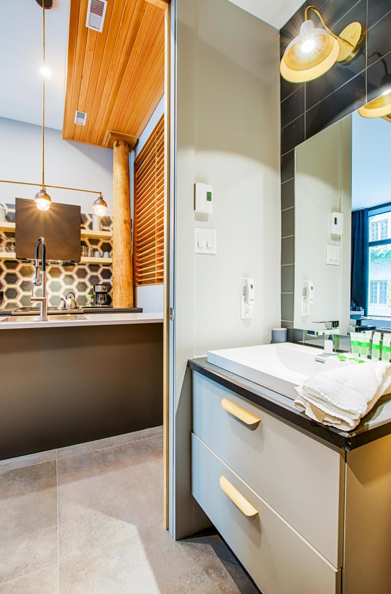 Appartamento Les Lofts Champlain by Les Lofts Vieux-Québec Esterno foto